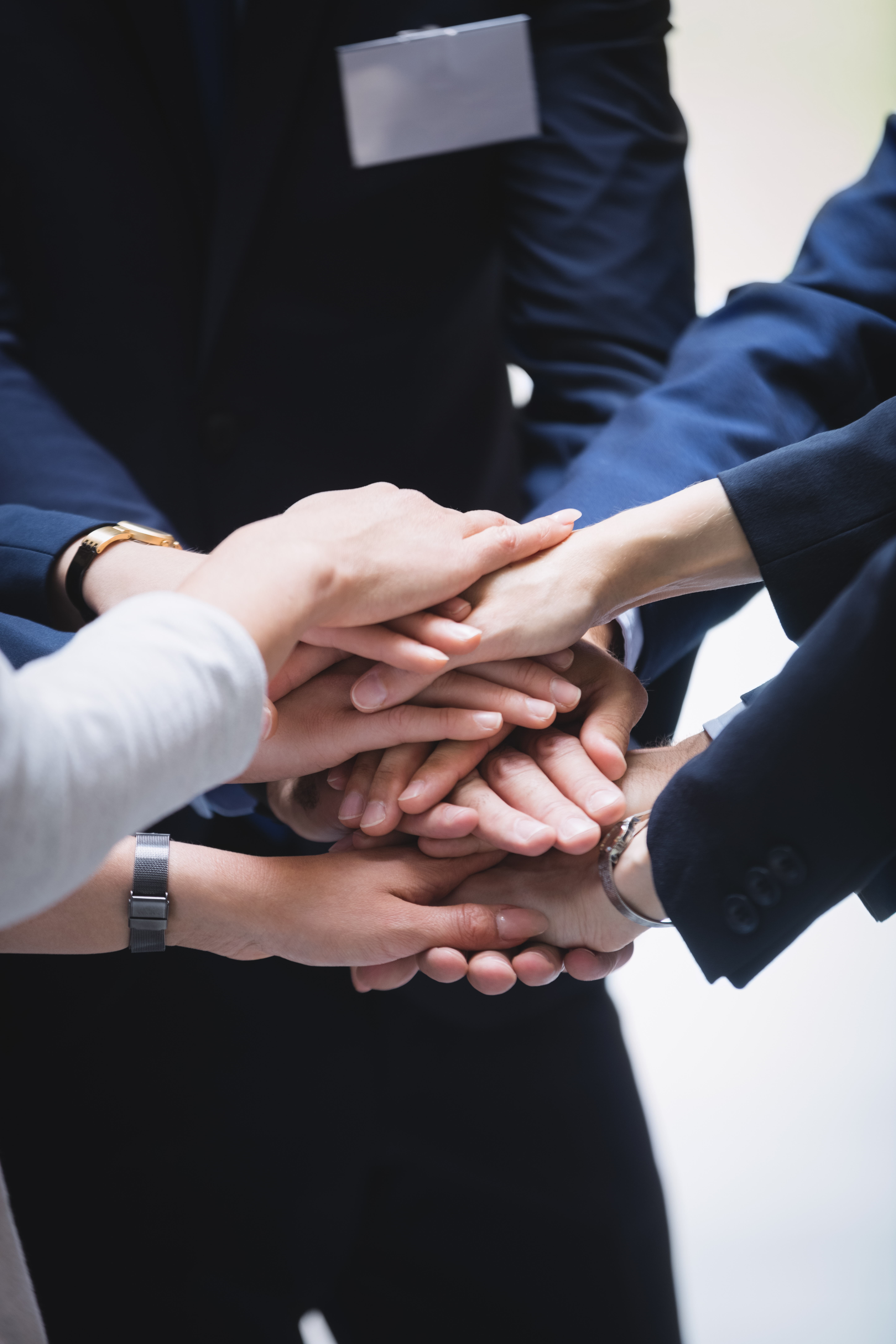 FastLog Team
